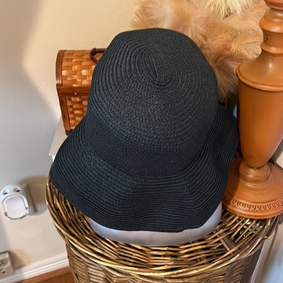 Etmar New York Black Bucket Hat - Picture 4 of 8